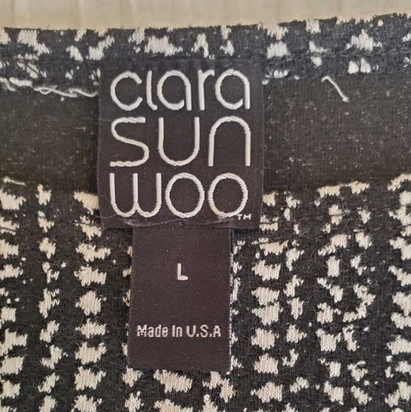 Ladies pullover dress, black & white, large, pockets, perfect condition. - Picture 10 of 10